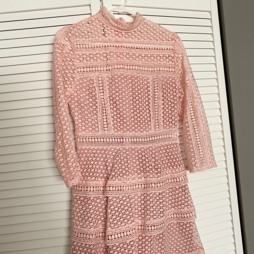 Lace pink dress